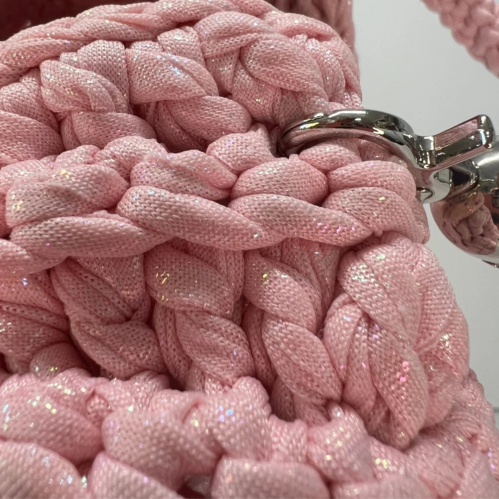 Seashell Crochet Bag:  Round shape