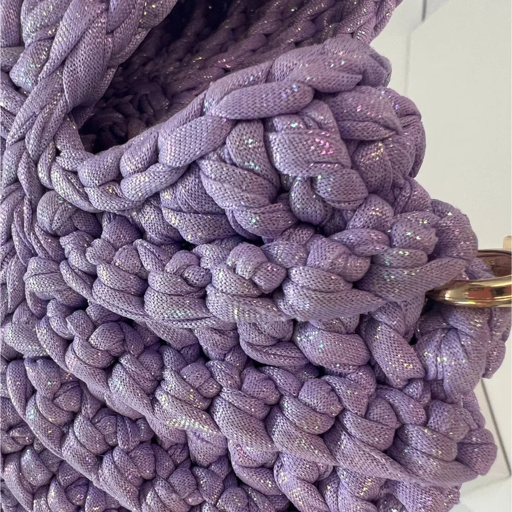 Seashell Crochet Bag:  Round shape