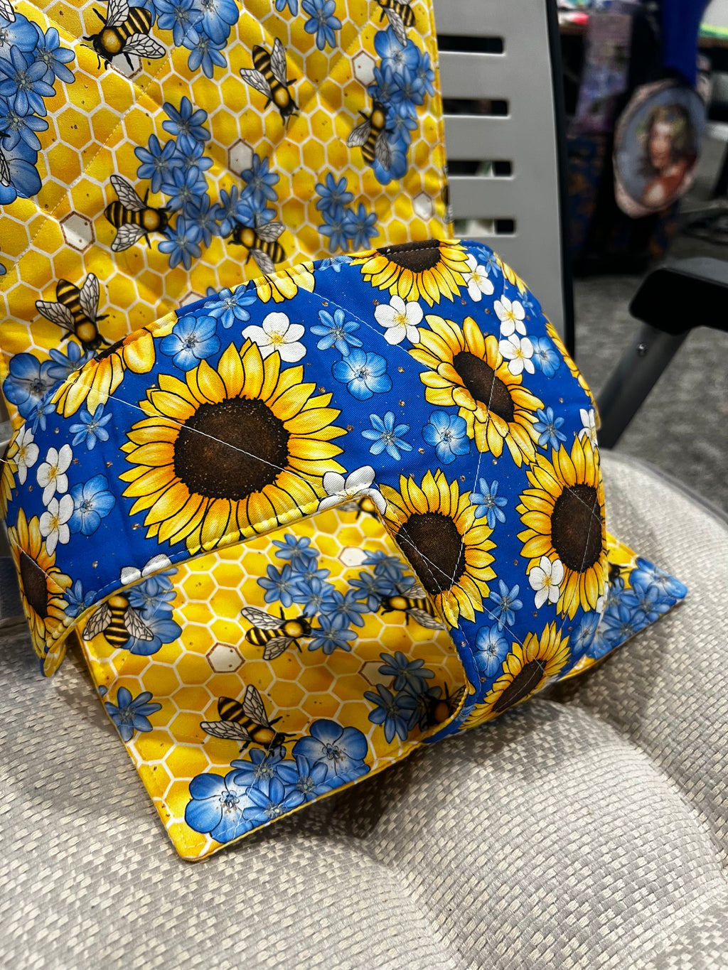 STUDIO CJP  Baby Trolly Cushion